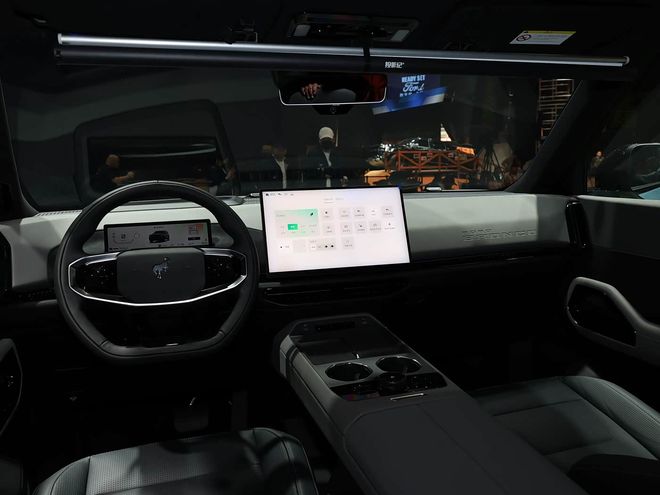 地形露营SUV”亮相!增程纯电双动力开元棋牌2025广州车展:首款 “全(图5) 地形露营SUV”亮相!增程纯电双动力开元棋牌2025广州车展:首款 “全(图5)